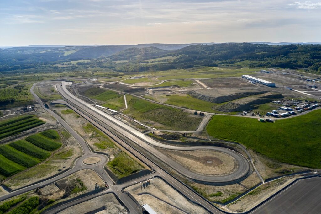 BMW inaugura pista de pruebas 0