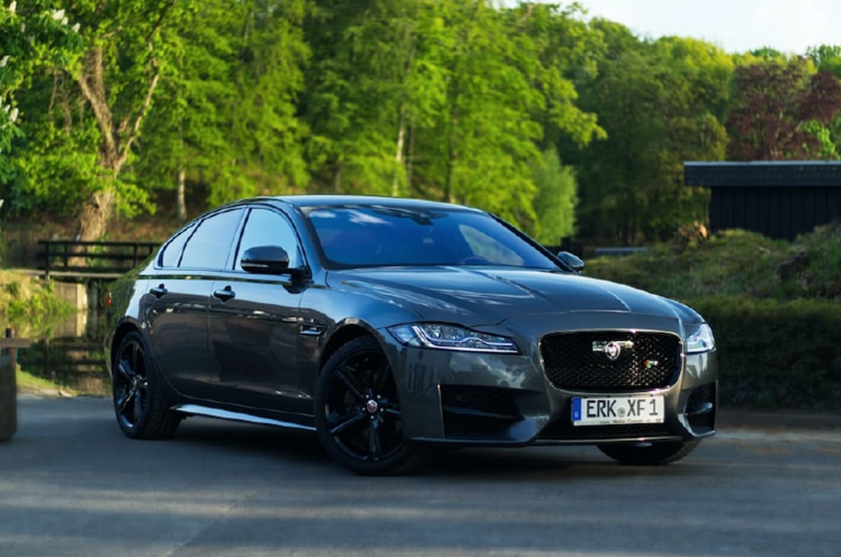 Carros Jaguar: todo sobre los clásicos atemporales e innovaciones de vanguardia
