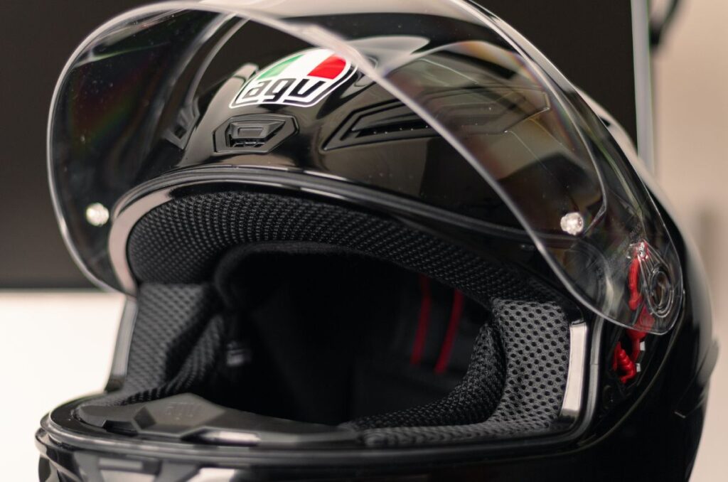 Casco AGV