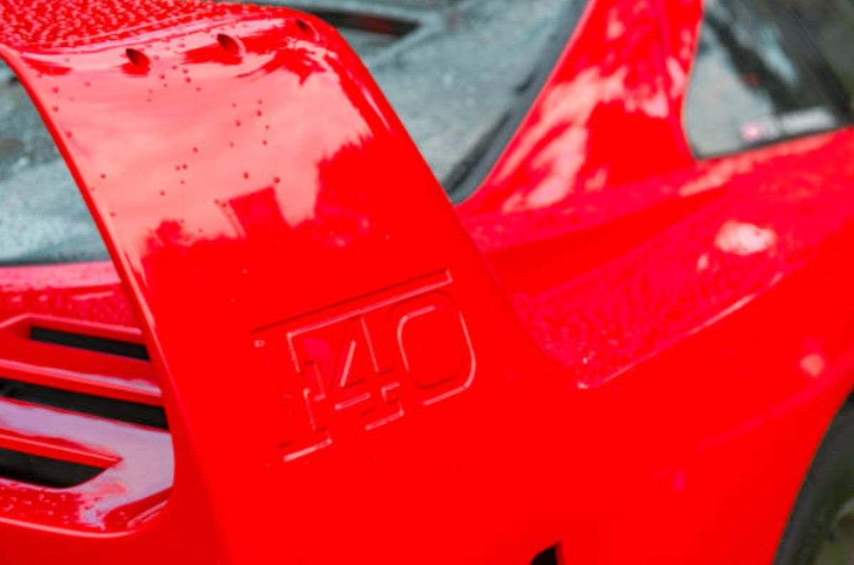 Celebrando 40 años de excelencia: El icónico Ferrari F40