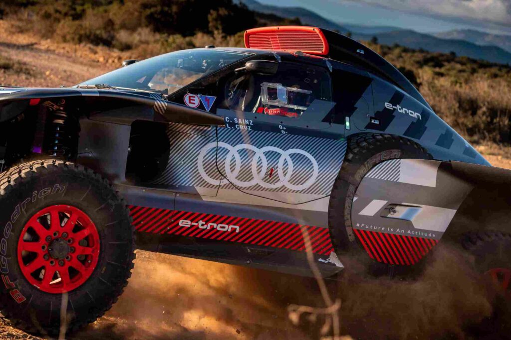 Audi RS Q e-tron para el Dakar 2024 0