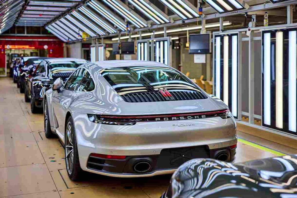Porsche moderniza la planta de Zuffenhausen 0