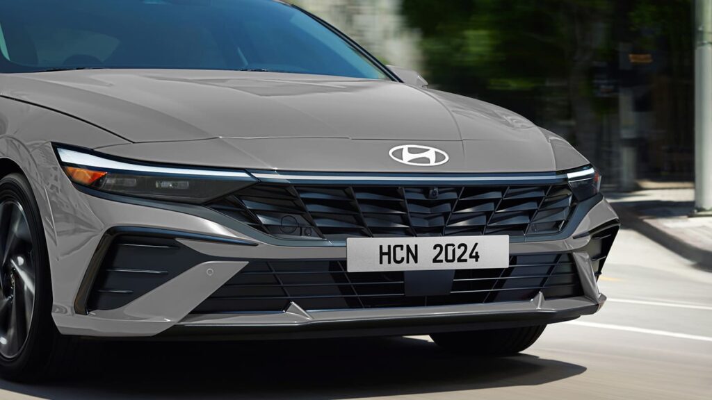 Hyundai Elantra 2024 0