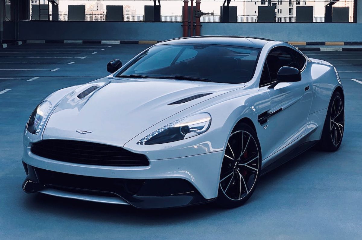 Aston Martin, lujo y exclusividad de primera clase