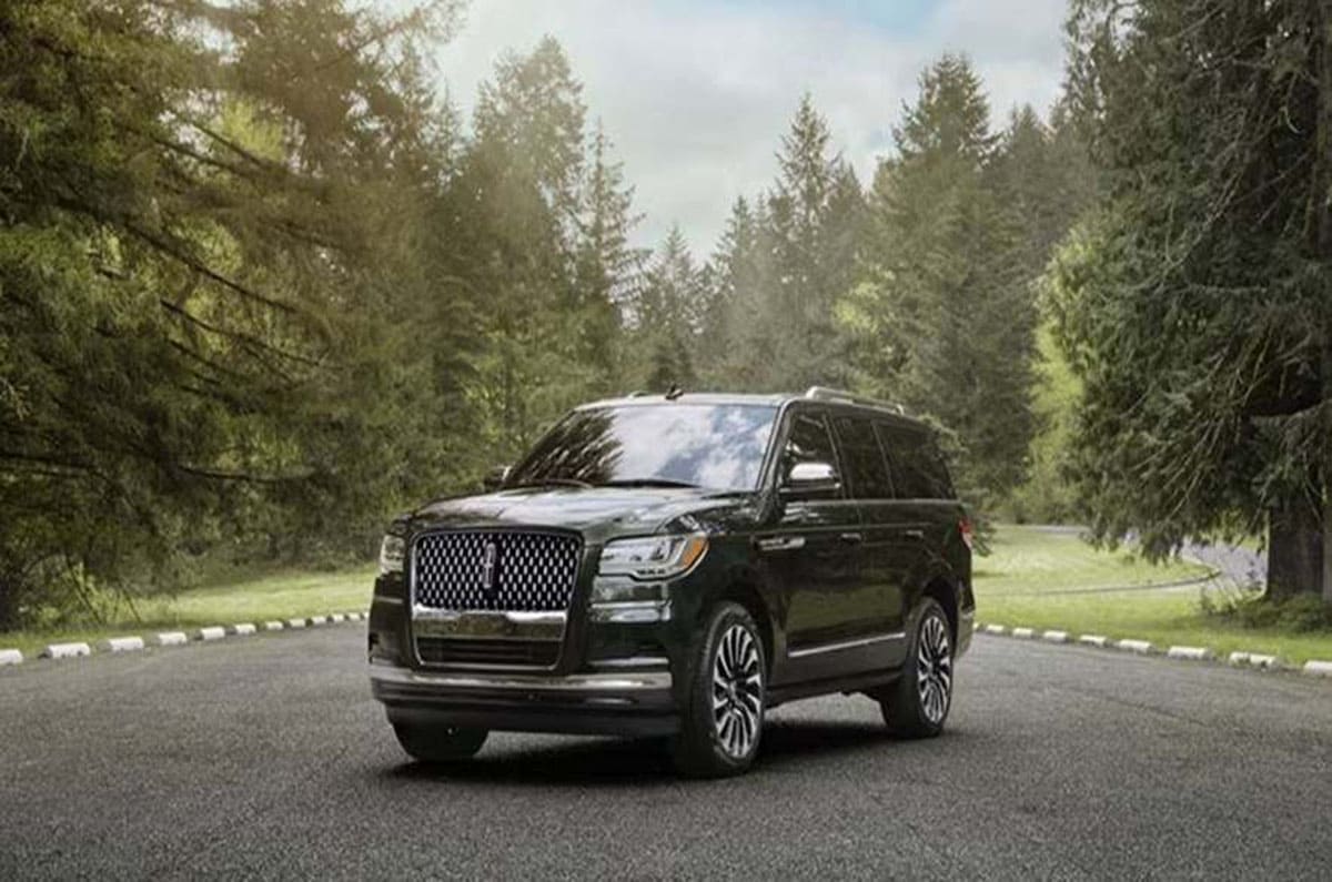 <strong>Lincoln Navigator Black Label</strong>