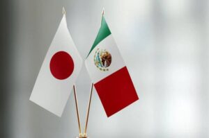 <strong>Embajador de Japón en México elige a Lexus como vehículo oficial</strong>
