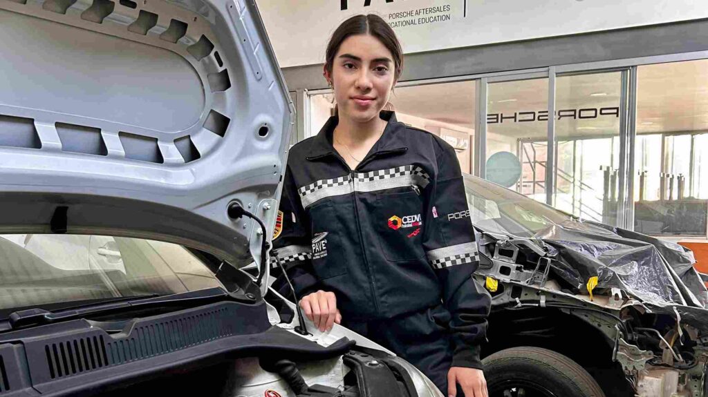 Porsche y su apoyo a mujeres técnicas 3