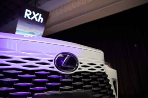 Lexus presentó su línea de híbridos