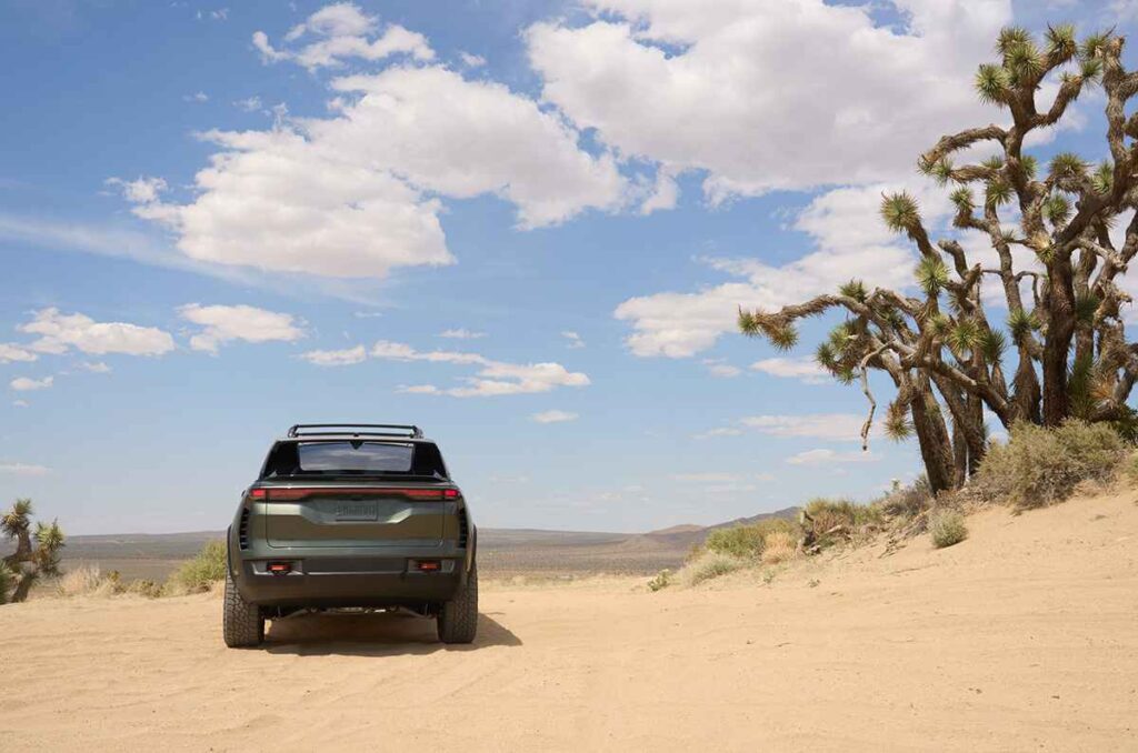 Jeep Wagoneer S Trailhawk Concept 3