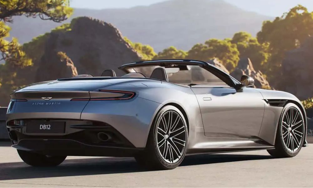 Aston Martin DB12 Volante