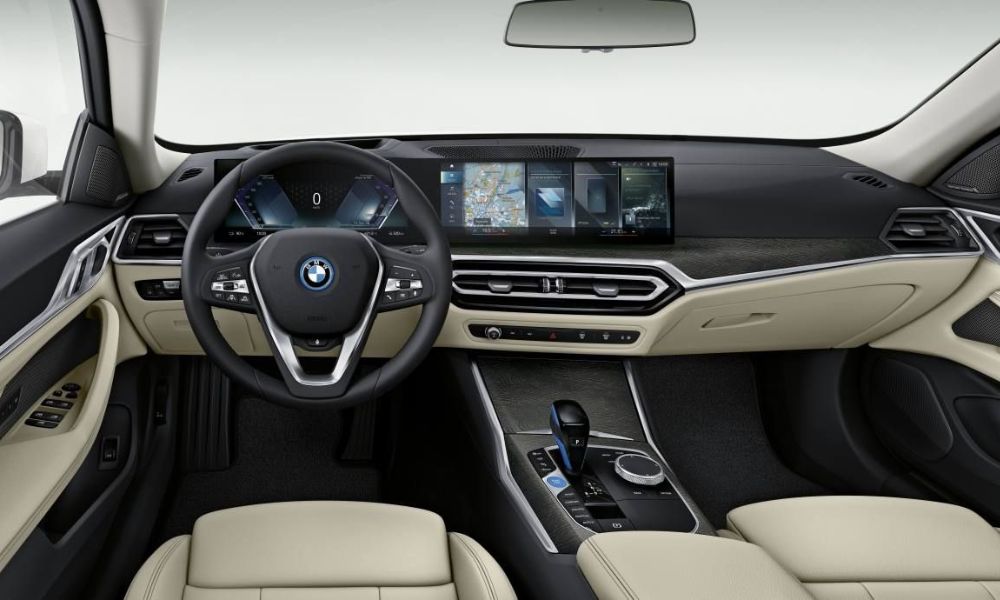 BMW i4 eDrive40 2024 interior