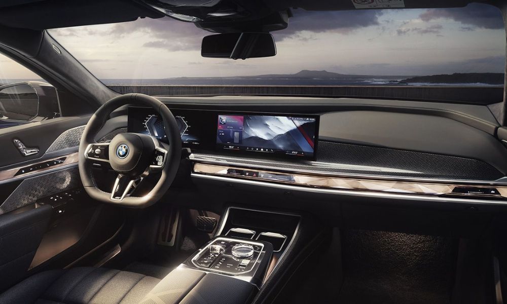 BMW i7 M interior