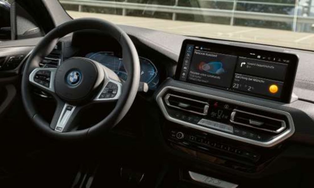 BMW iX3 M Sport Inspiring interior