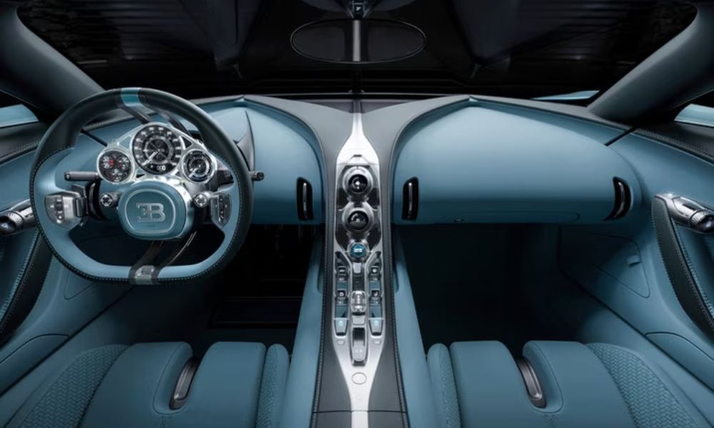 Bugatti Tourbillon interior