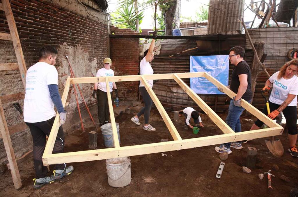 Porsche México Realiza Voluntariado Social 2