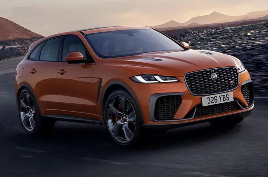 Jaguar F-PACE SVR