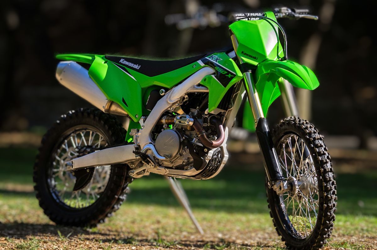 KX 450X: La elección perfecta para los amantes de las motos off-road