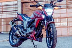 Storm 300: La moto perfecta para los amantes de la conducción cotidiana