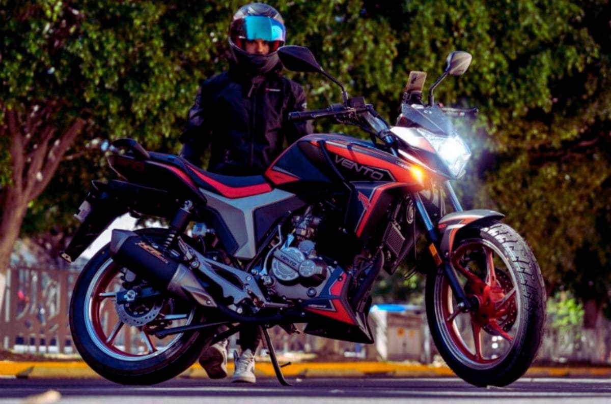 Tornado 300: Una moto urbana y deportiva con gran velocidad