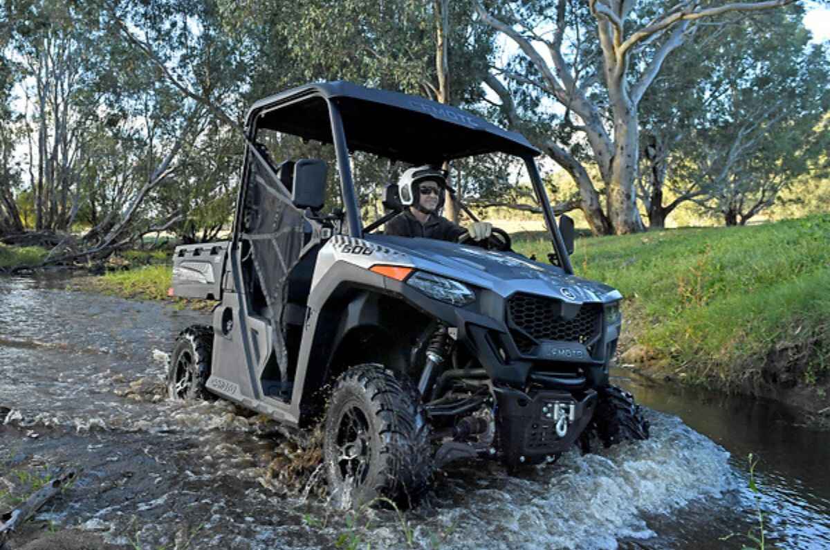 CFMOTO UFORCE 600: El UTV perfecto para trabajar en el campo