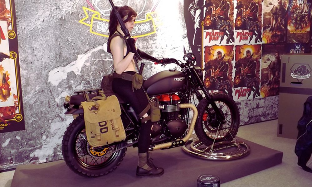 Diseño real de la Bonneville T100, de Metal Gear Solid V