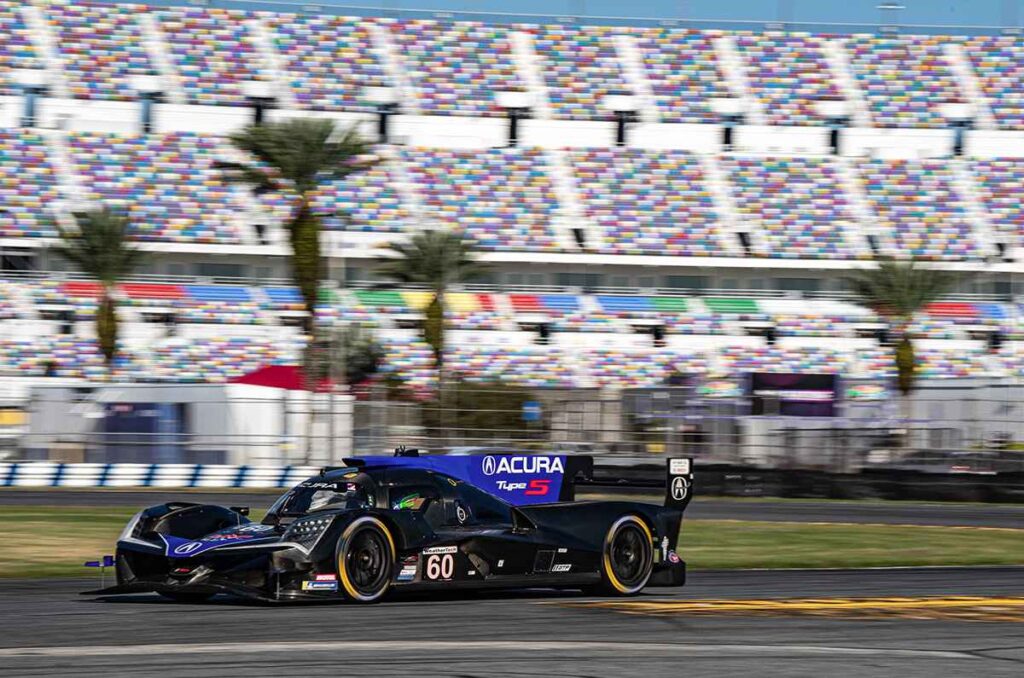 Acura listo para Daytona 2025 1