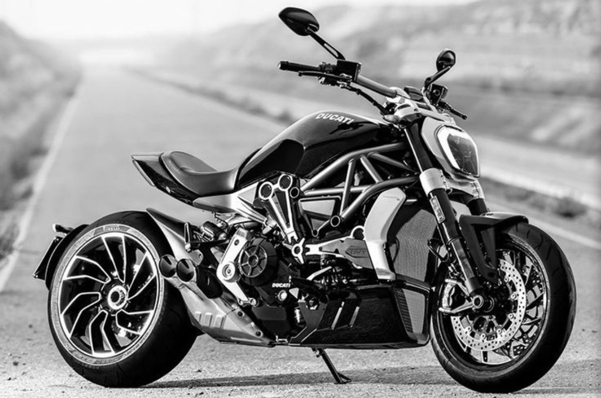 Ducati XDiavel S: Estilo cruiser con rendimiento deportivo