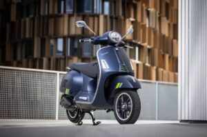 GTS 300 Super Tech: La motoneta Vespa más completa y tecnológica