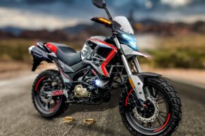 TEKKEN Performance 300cc: La moto ideal para aventuras versátiles