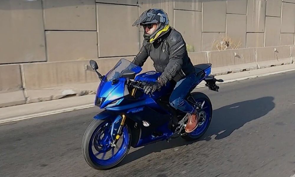 YZF-R15 V4 2023