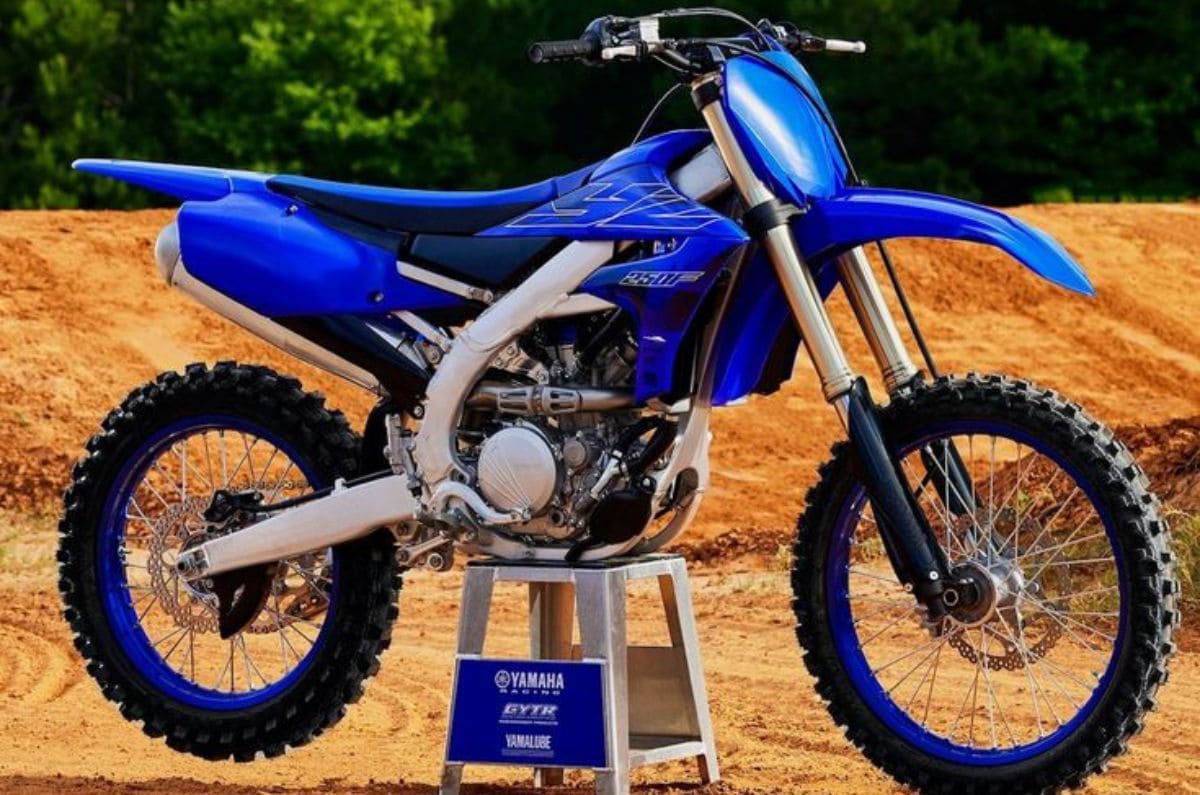 Yamaha YZ250F: La compañera ideal para la aventura todo terreno