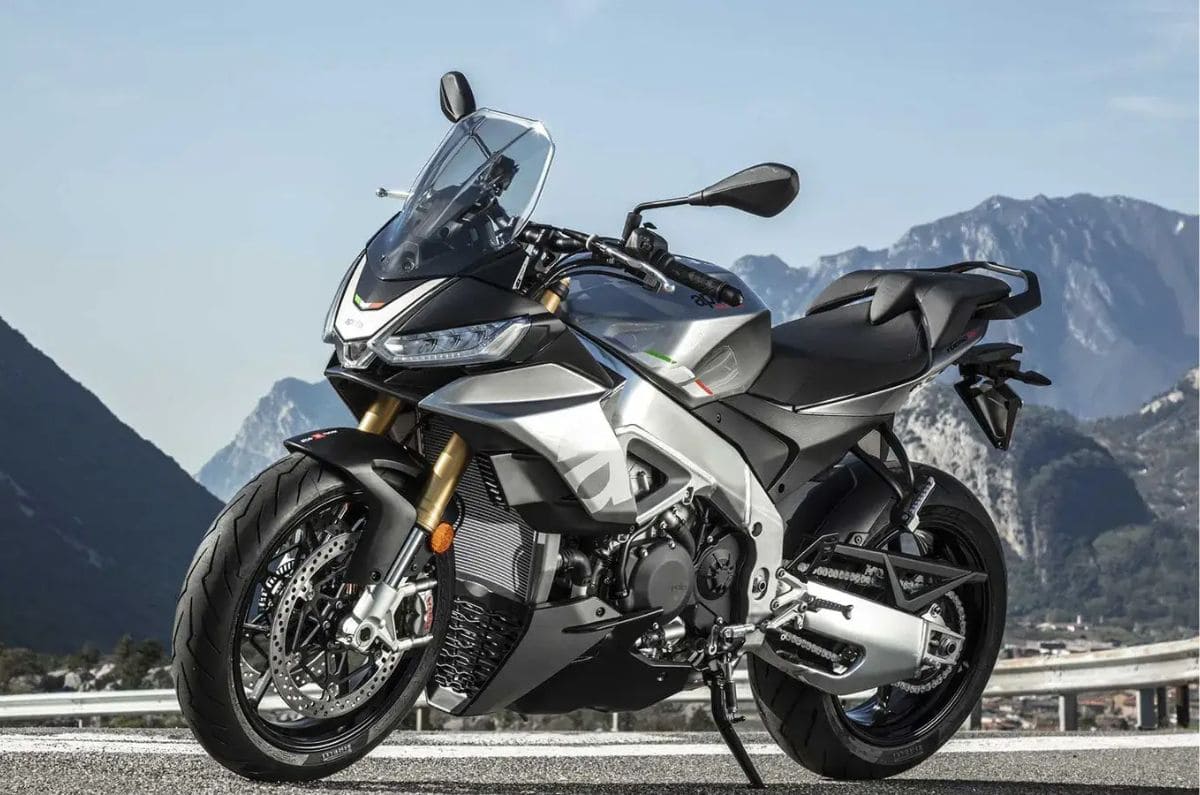 Aprilia Tuono V4: Comodidad y potencia para salir a carretera