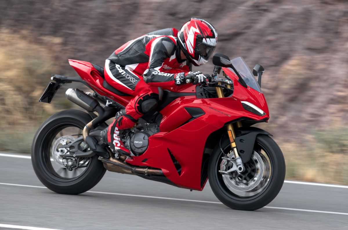 Panigale V2