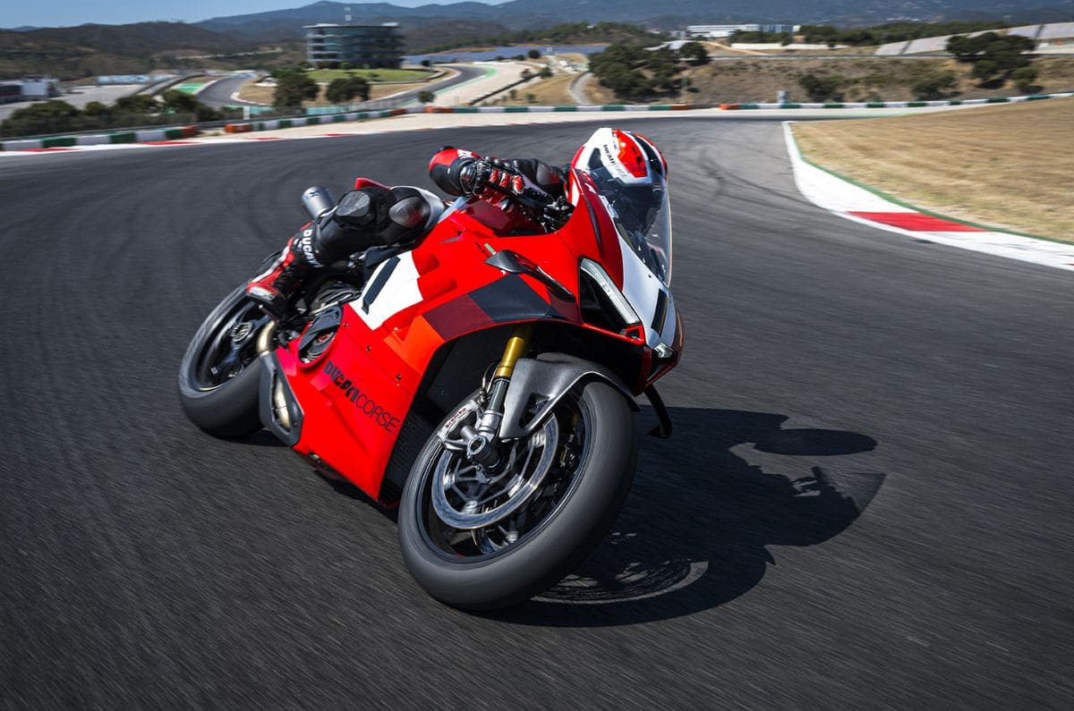 Panigale V4 R