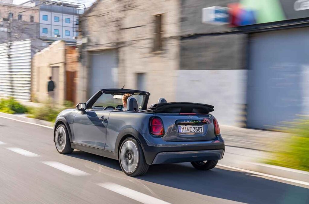 MINI Cooper Convertible S en Cooper Grey 0