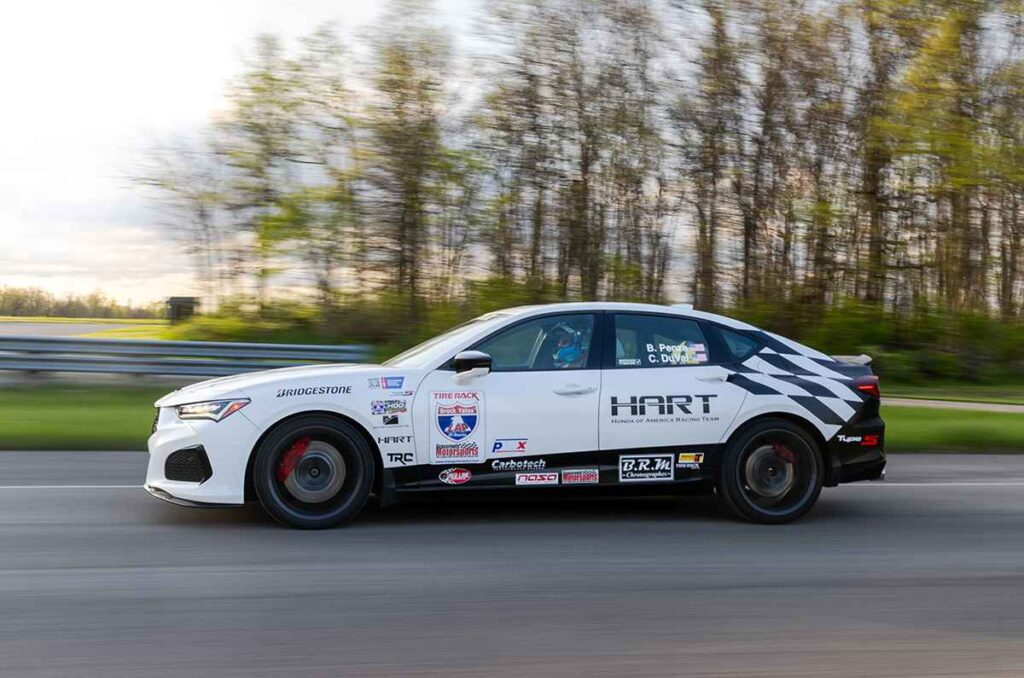 <strong>Acura Integra Type S</strong> 1