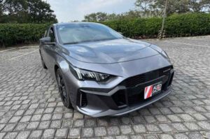 A prueba Dodge Attitude 2025
