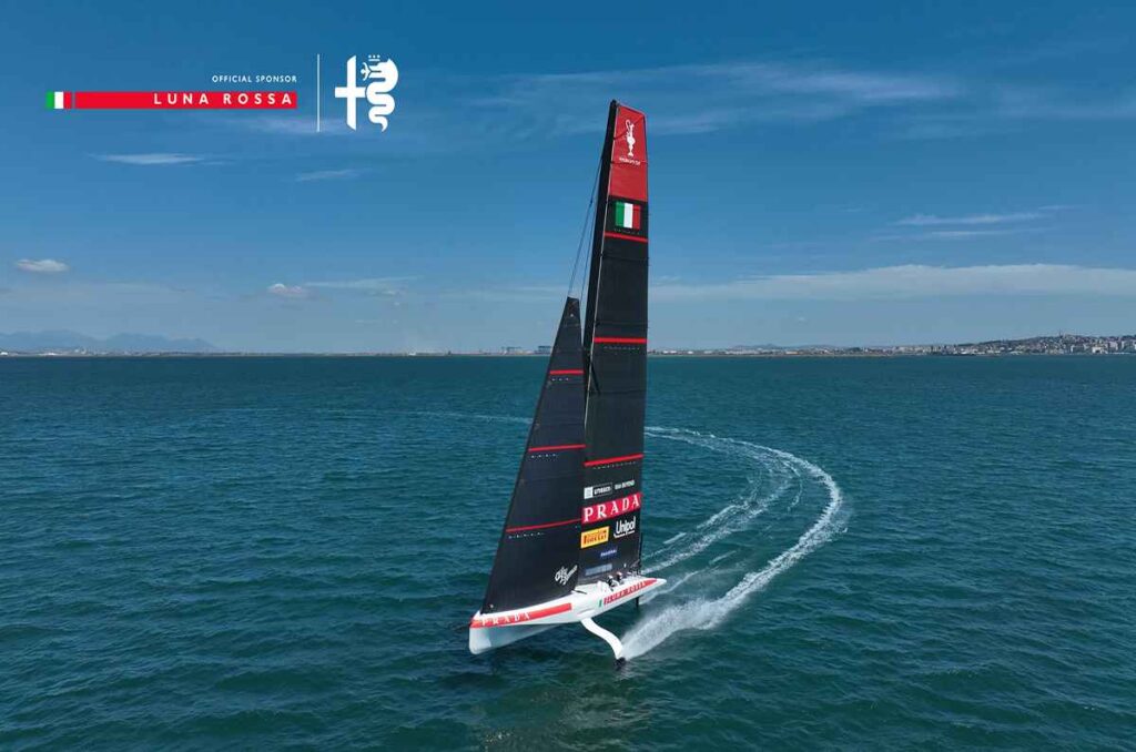 Alfa Romeo y Luna Rossa 1