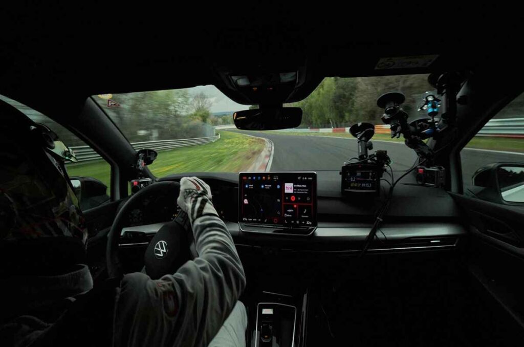 <strong>Golf GTI EDITION 50</strong> 0