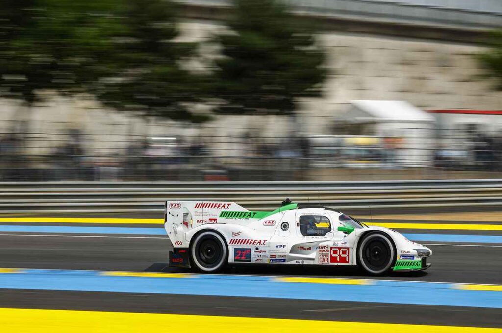 Siete Porsches para Le Mans 2025 0