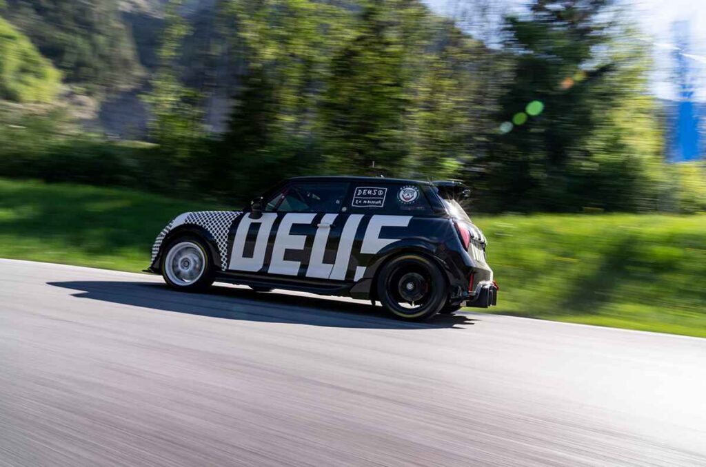 MINI John Cooper Works listo para Nürburgring 0