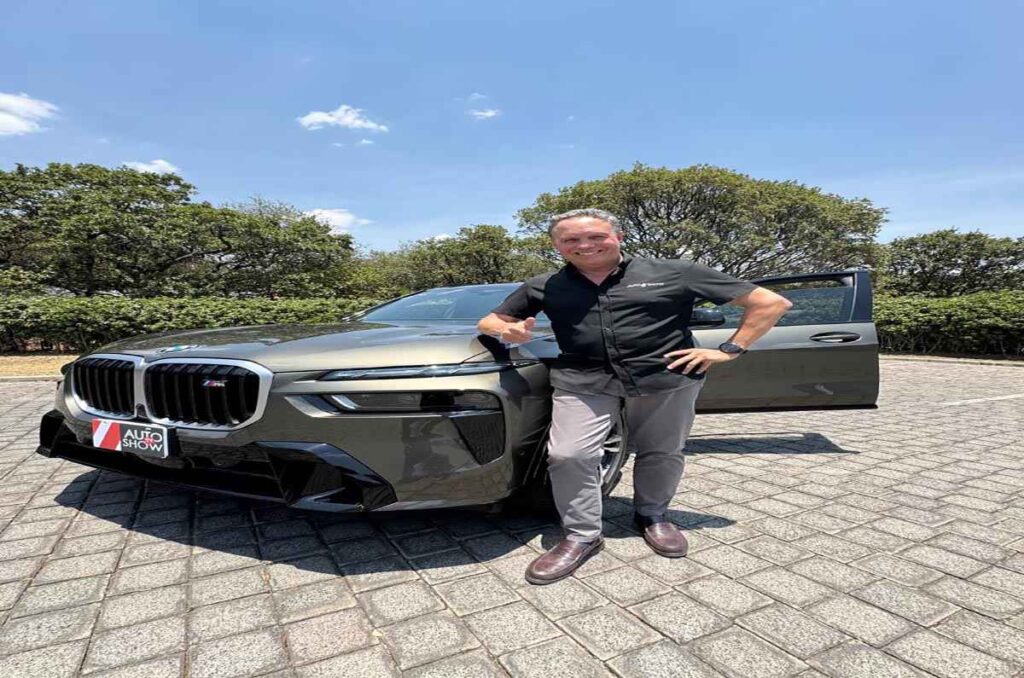 BMW X7 M60i 1