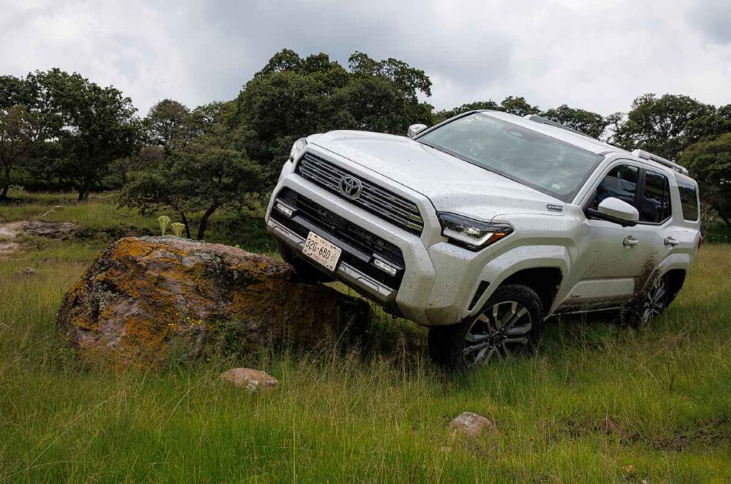 Toyota 4Runner HEV 0