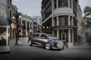 Mercedes Benz Vision V en California