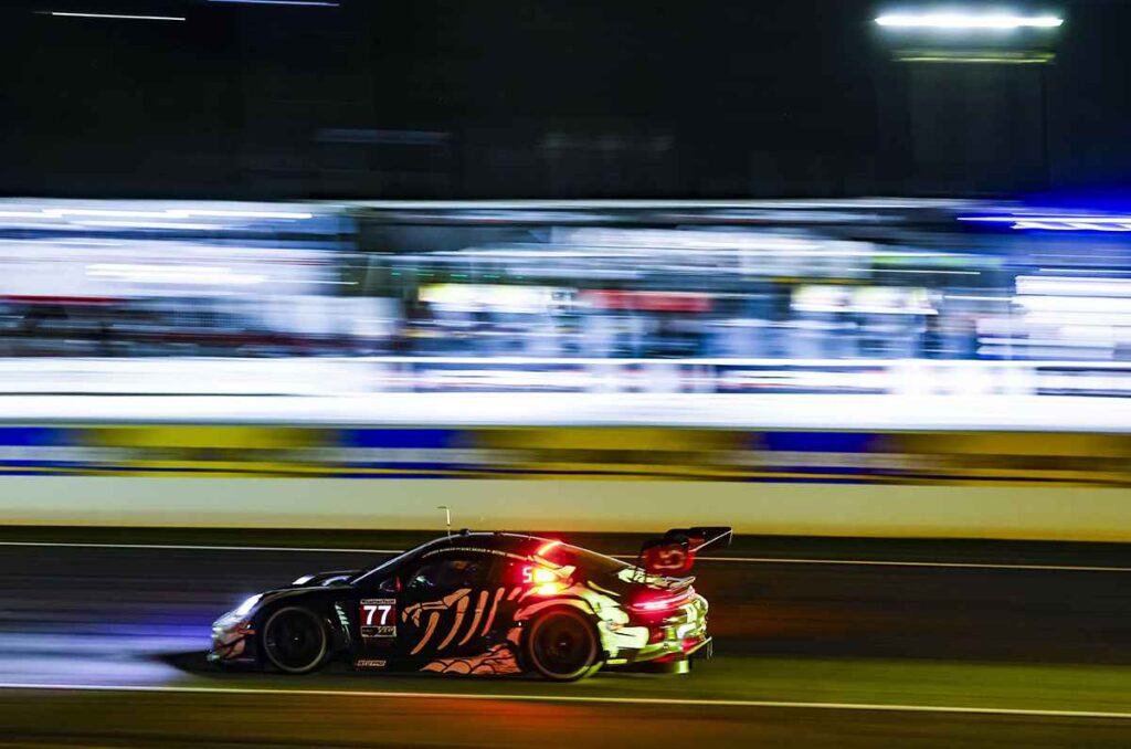 Porsche ganador absoluto en IMSA 1