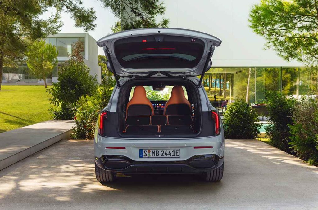 La totalmente nueva Mercedes-Benz GLB 1