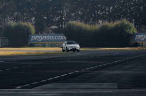 <strong>Lynk & Co 08 establece un Récord Guinness</strong>