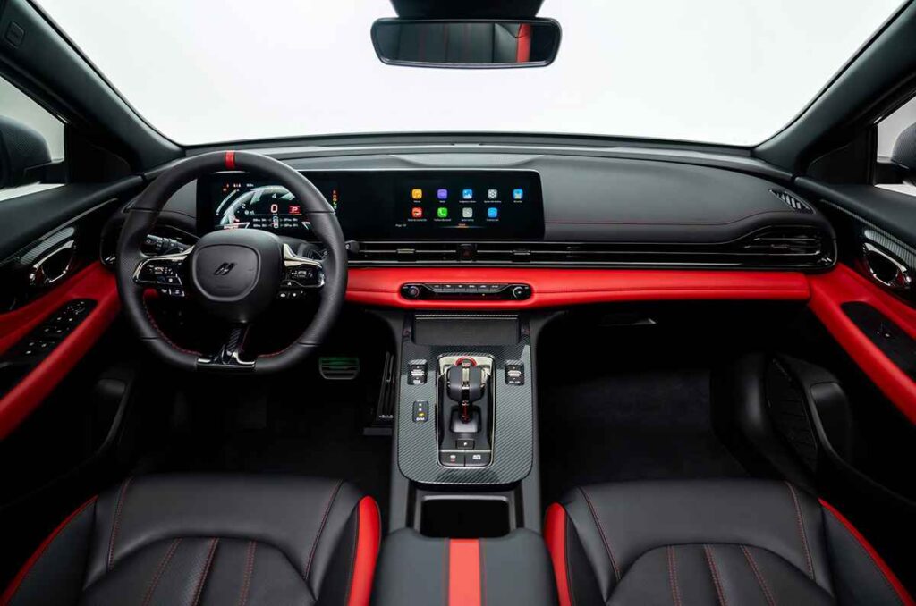 <strong>Dodge Attitude R/T</strong> 0