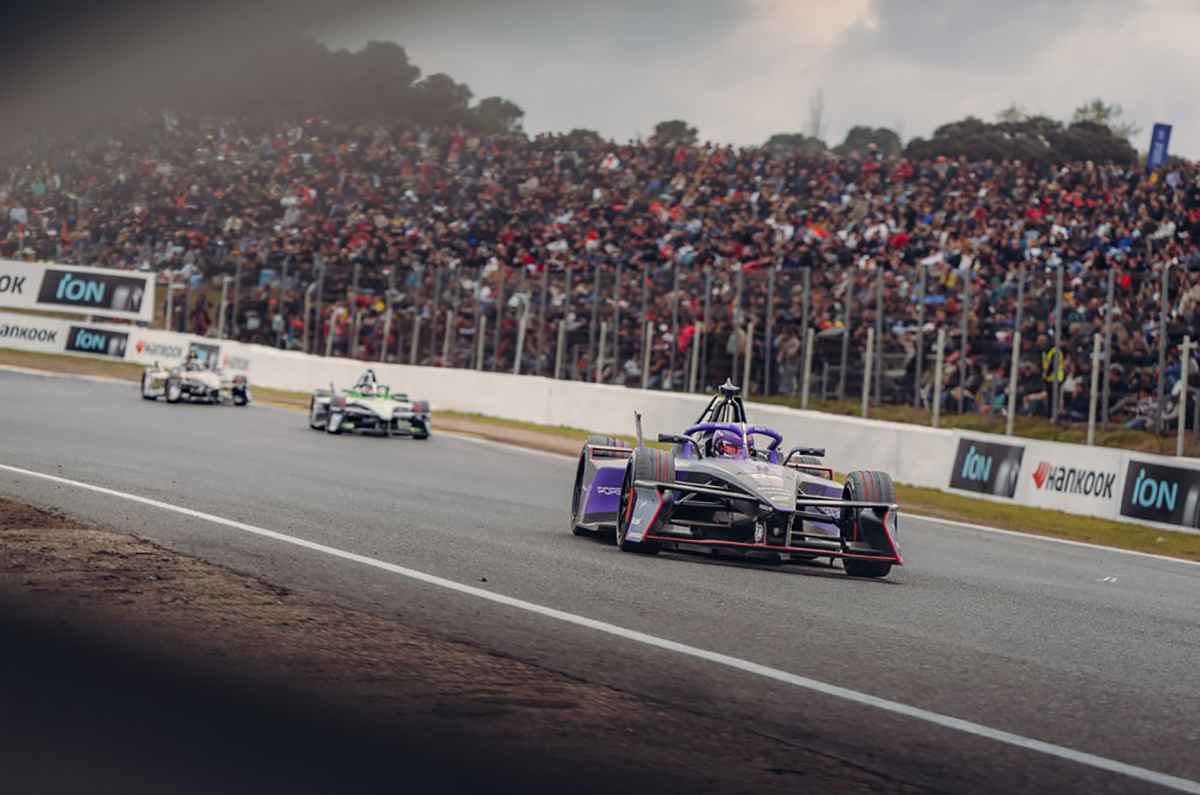 Porsche avanza en Fórmula E