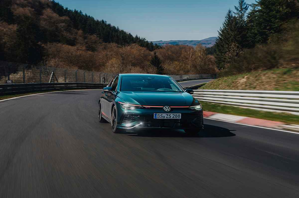 VW Golf GTI Edition 50